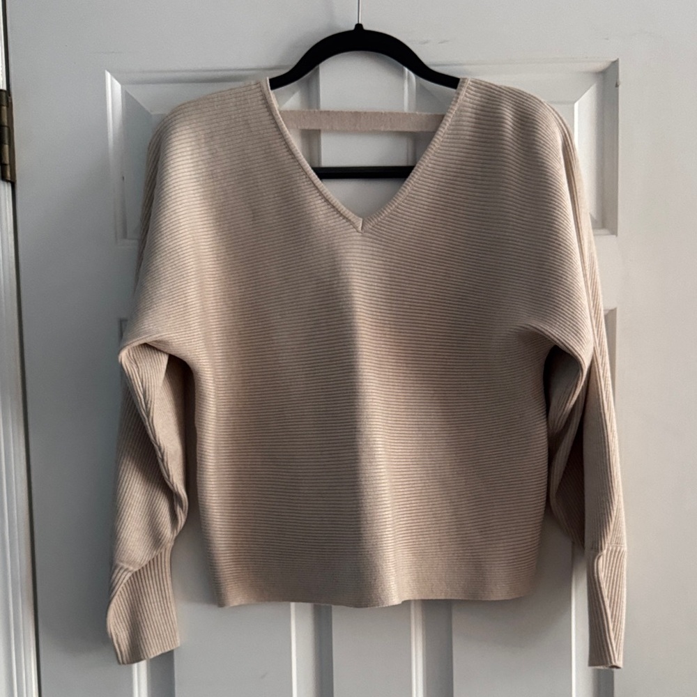 Hippie Rose V-Neck Sweater - Beige